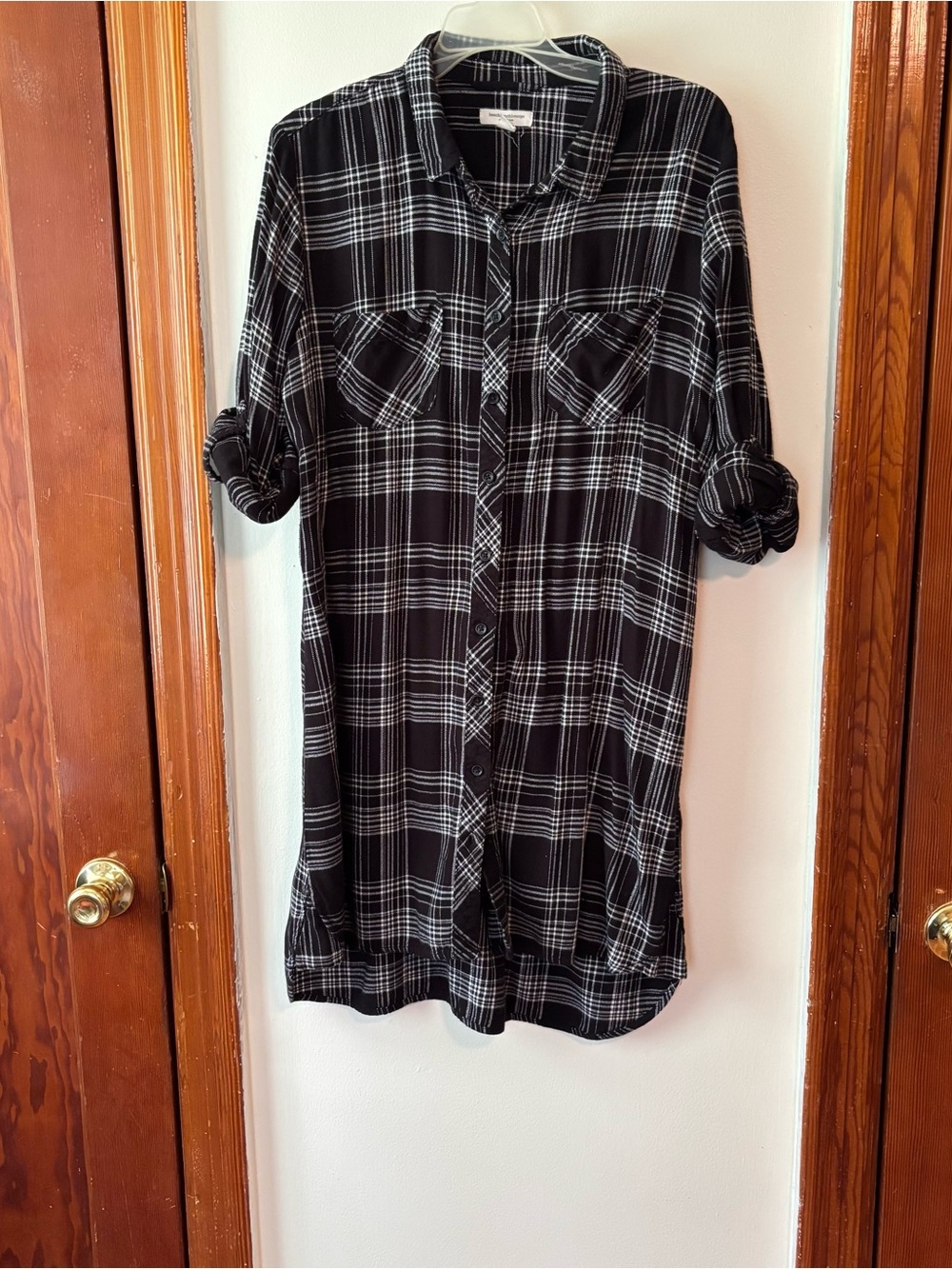 beachlunchlounge Black and White Plaid Shirt - Picture 2 of 6